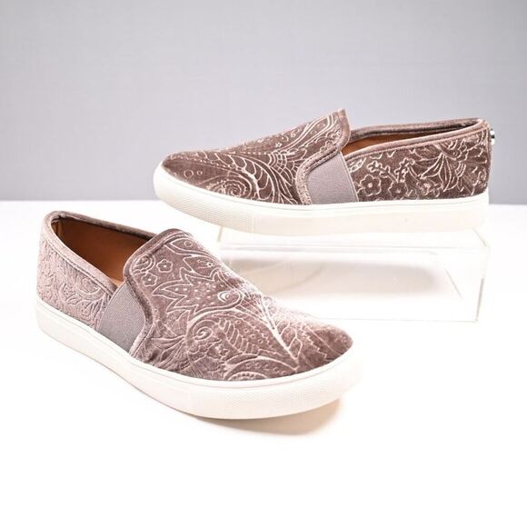 Steve Madden 8.5 Evangel Purple/Brown Velvet Paisley Slip-on - Picture 1 of 3